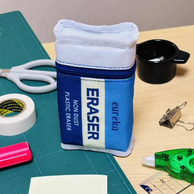 EUREKA 消しゴムポーチ (キャンディ入り)